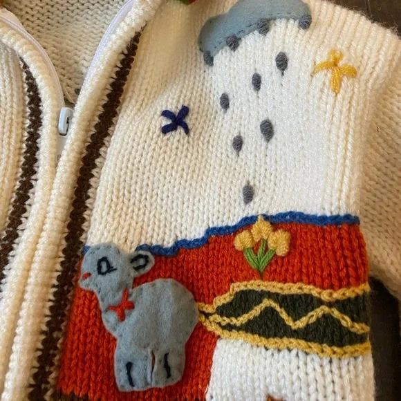 Hand knit sweater - Picture 7 of 11